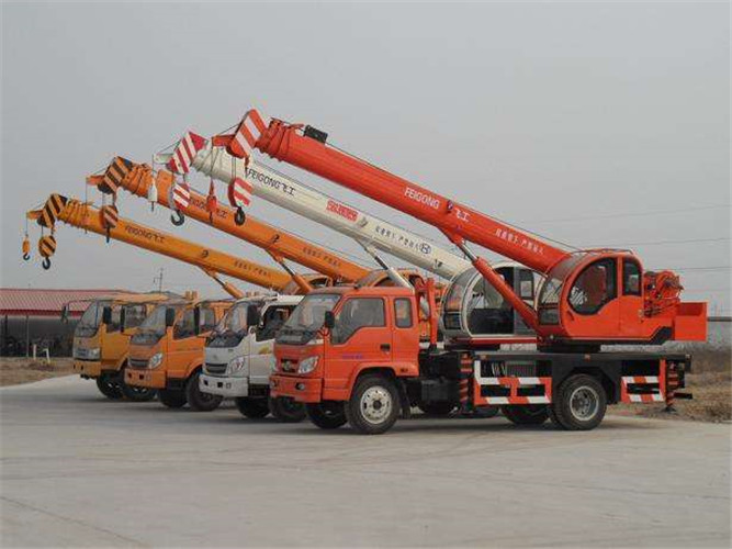 麦盖提县设备出现故障导致停工，怎么处理？是否有备用设备替换？