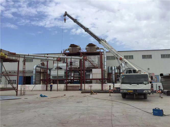 麦盖提县“手脚齐动”—— 吊车的 “协同作业” 技术