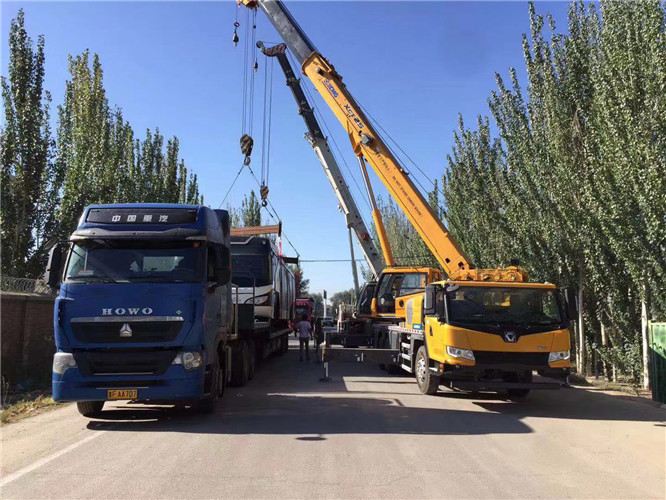 麦盖提县“省油又稳当”—— 吊车的 “智能节能” 技术